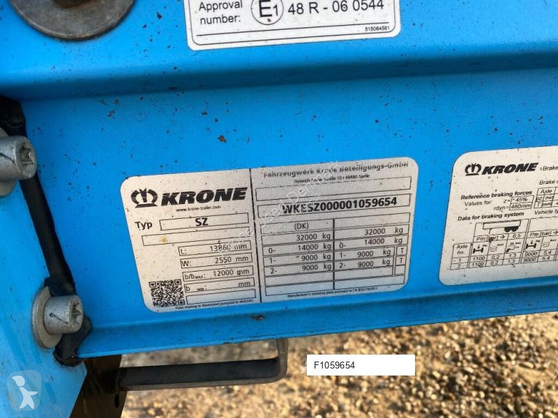 نصف مقطورة Krone