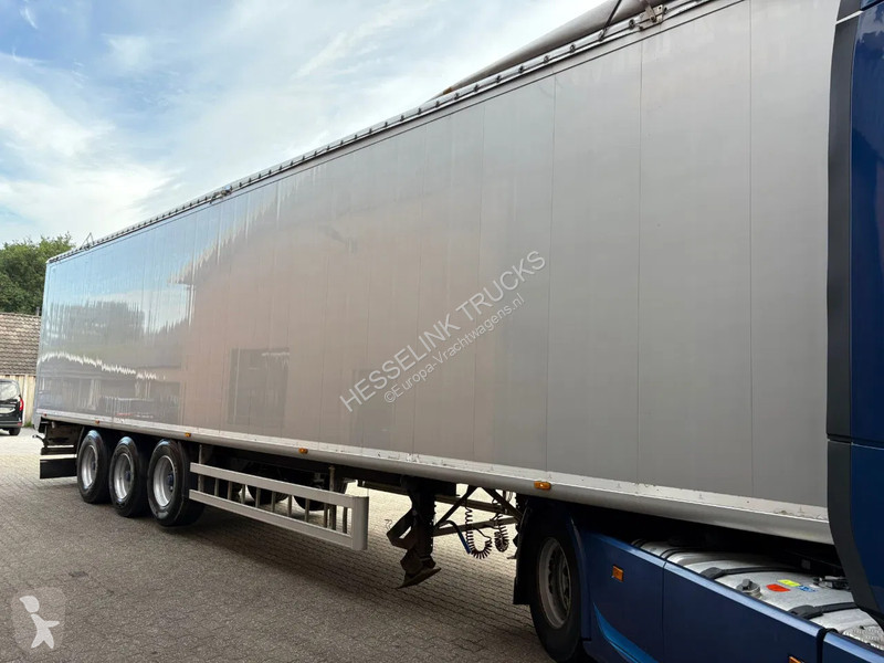 Semi reboque Kraker trailers 92m3, Walking...