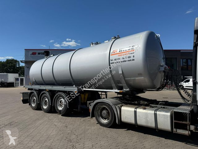 Semitrailer D-TEC Gülletankauflieger 30m³...