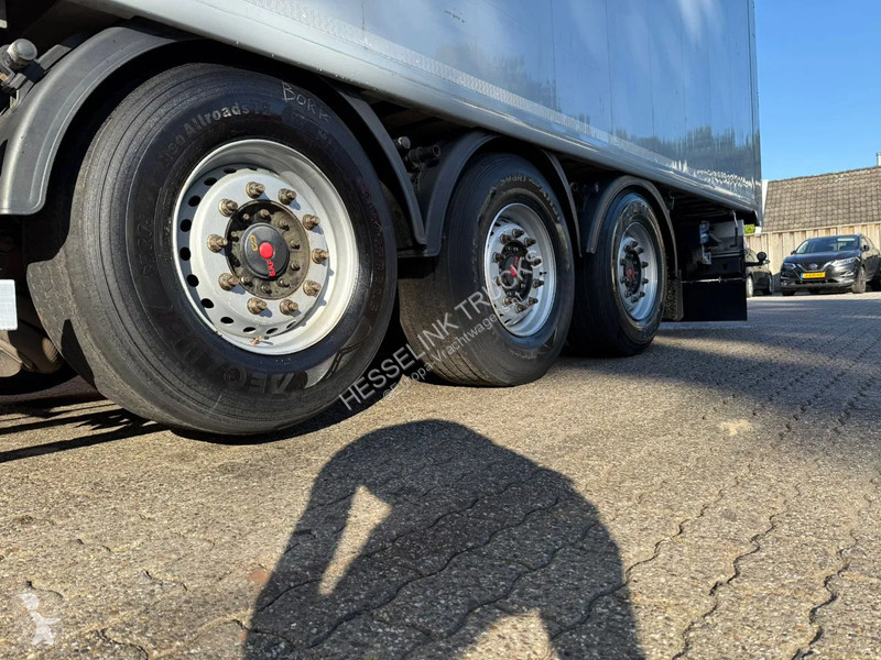 Semiremorca Kraker trailers 92m3 Liftas Cargo...