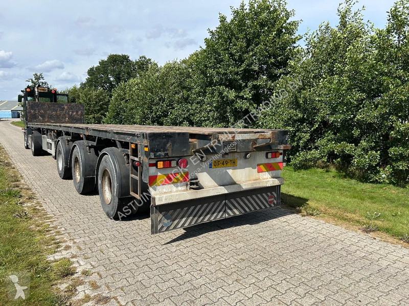Oplegger Floor | 3 AXLE | STEERING | CENTRAL...