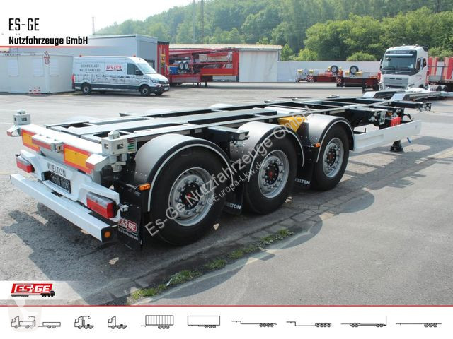 Semitrailer Wielton 3-Achs-Containerchassis -...