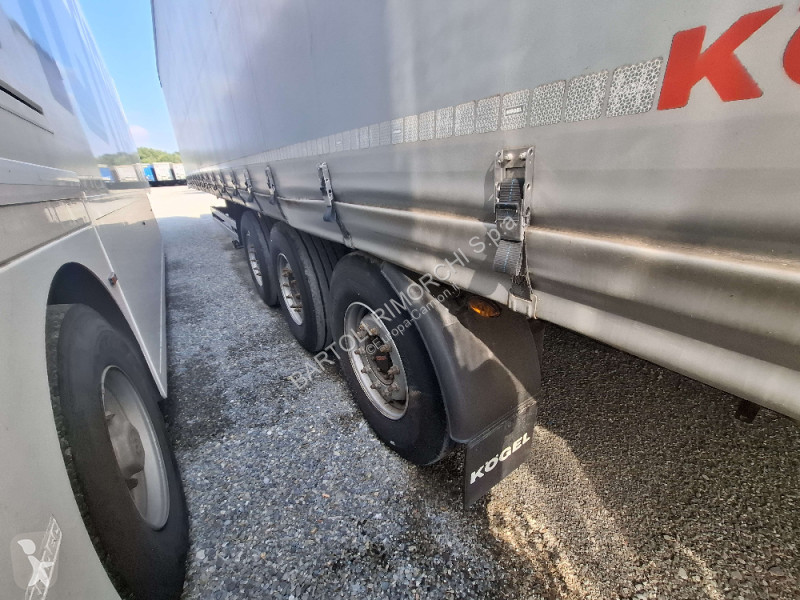 Semitrailer Kögel SEMIRIMORCHIO, CENTINATO...