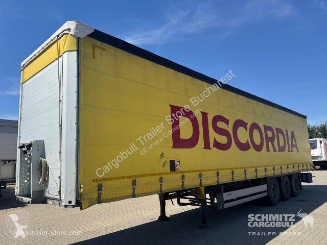 Semirimorchio Schmitz Cargobull Curtainsider...