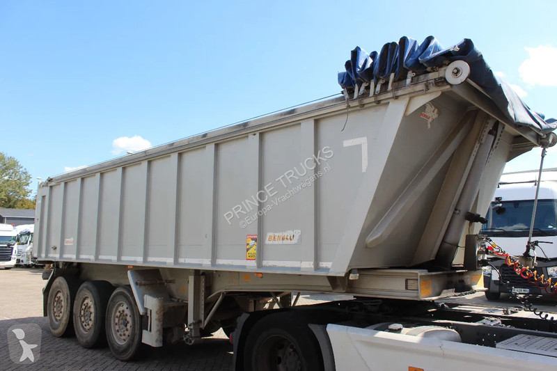 Semi reboque Benalu * 27 CUB * Lift Axle *