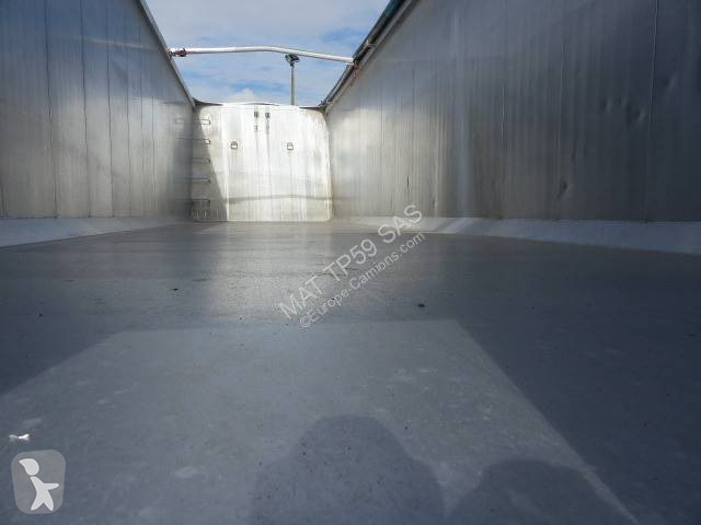 نصف مقطورة Stas