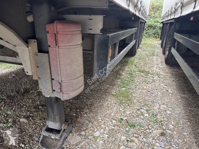 Полуремарке Schmitz Cargobull DG 563 TZ DISPO...