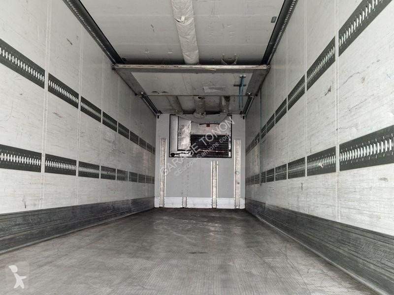 نصف مقطورة Schmitz Cargobull  FRIGORIFIQUE + HAYON