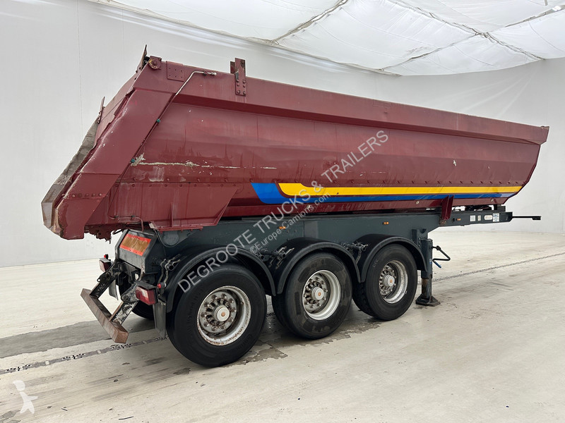Semi remorque  23 cub
