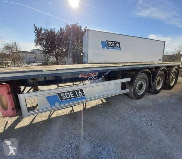 نصف مقطورة Fruehauf