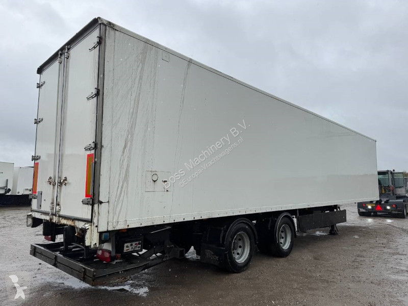 Oplegger Fruehauf ONCRK 32-220 A - Taillift /...