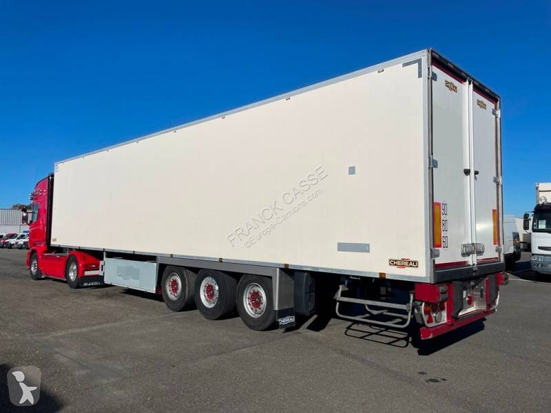 نصف مقطورة Chereau