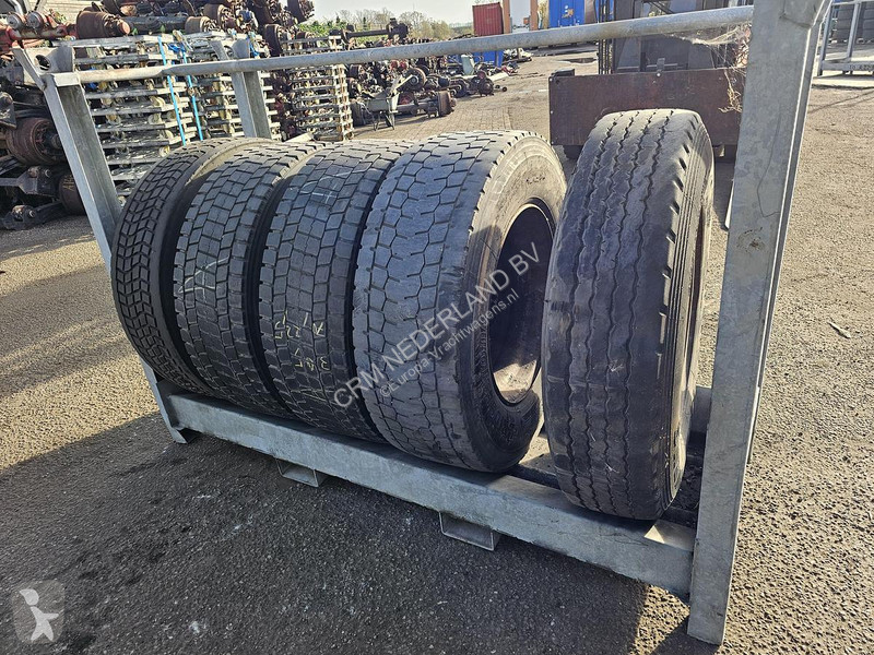 قطع غيار الآليات الثقيلة Goodyear 315/70 R 22.5