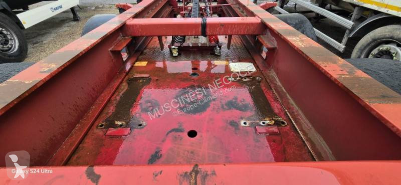 نصف مقطورة Fruehauf