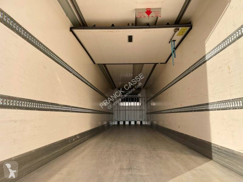 نصف مقطورة Chereau