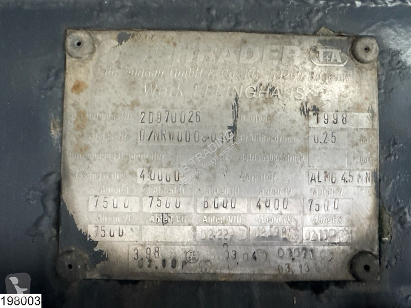 نصف مقطورة  Fuel 40.000 Liter, 6 Comp, ADR