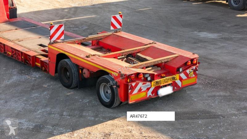 نصف مقطورة Broshuis Lowloader
