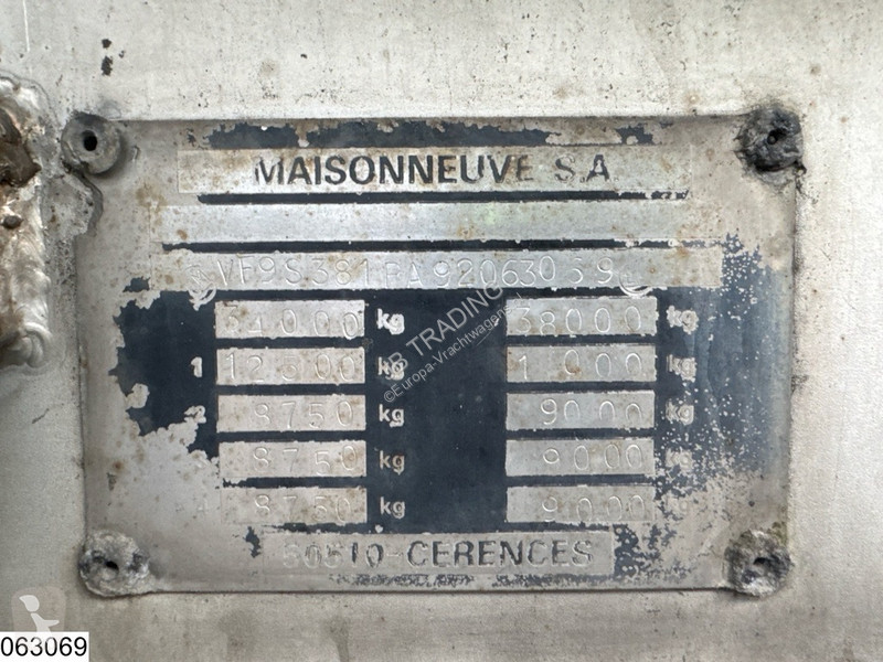 نصف مقطورة Maisonneuve Food 32.750 Liter, 5 Comp.