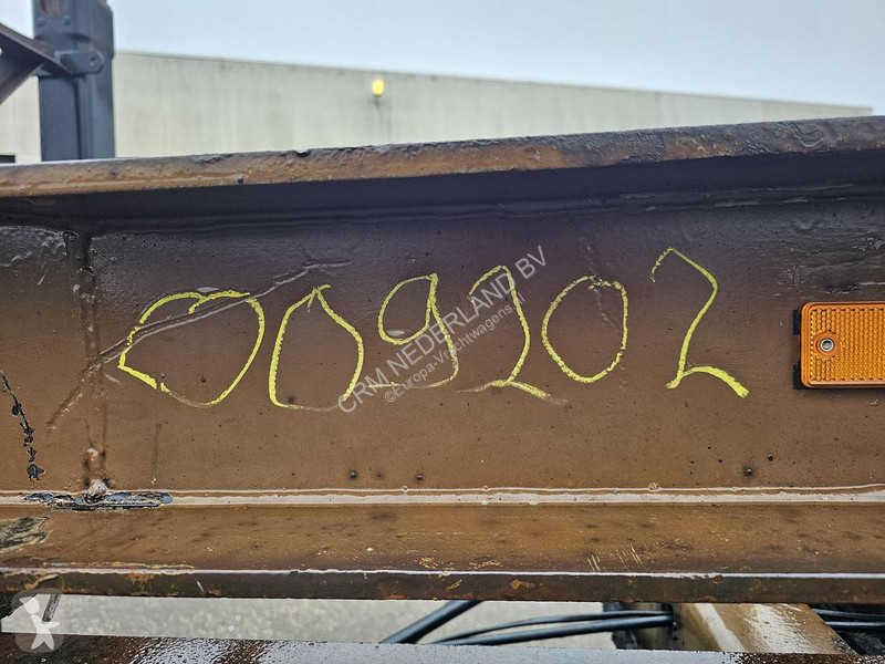 نصف مقطورة Pacton 2126 C-2 | 20 FOOT|...