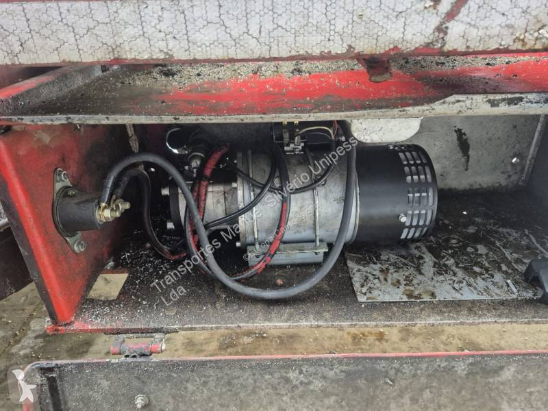 نصف مقطورة Nooteboom MCO-48-03V