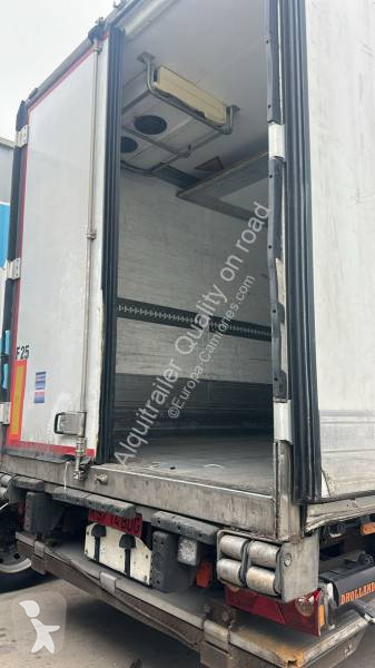 نصف مقطورة Schmitz Cargobull