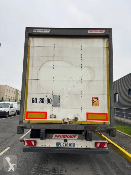 Semirimorchio Fruehauf