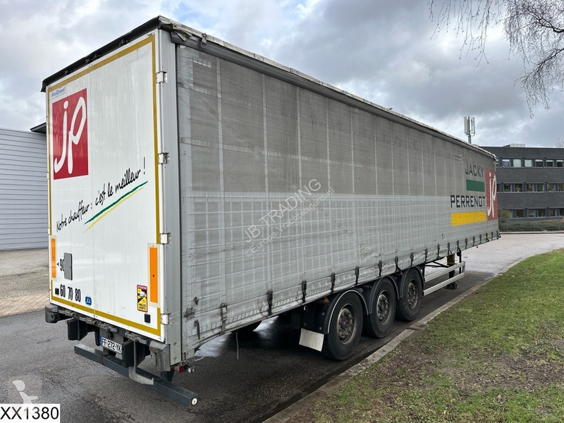 Semirremolque Fruehauf Tautliner Lift axle