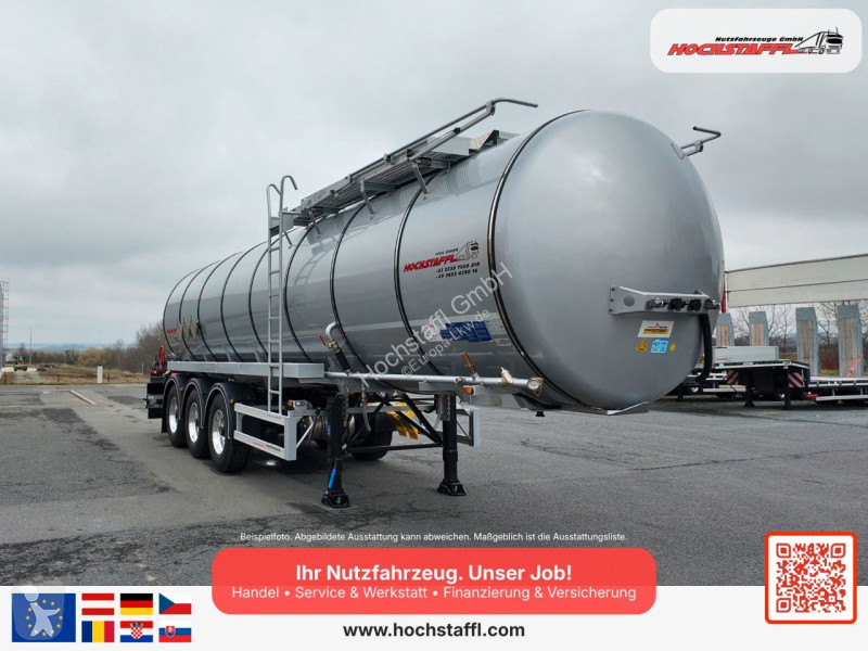 نصف مقطورة Kässbohrer STS 32