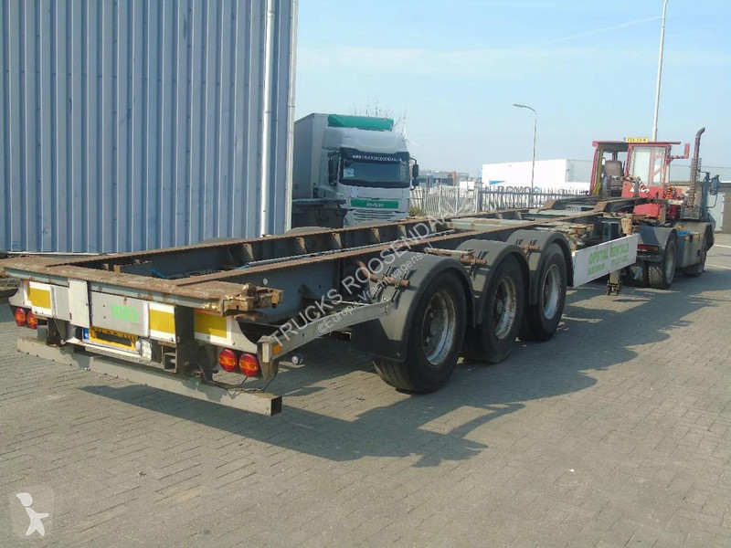 نصف مقطورة Pacton 3 AXLE