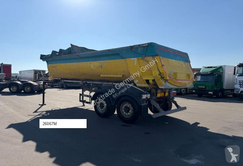 نصف مقطورة Schwarzmüller 663 SPA 2/E