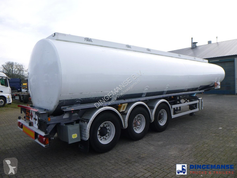Semi remorque LAG Fuel tank alu 44.4 m3 / 6...