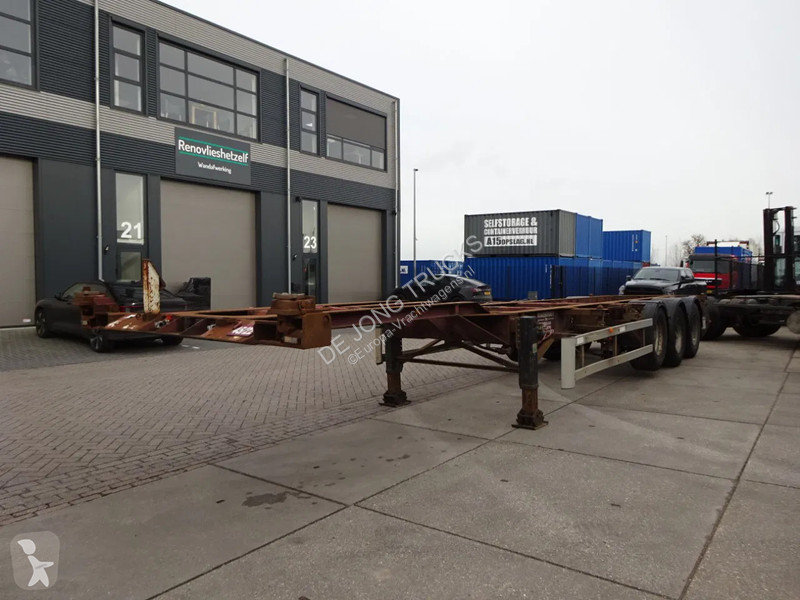نصف مقطورة Renders Container Chassis / SAF + DRUM