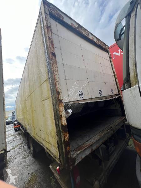 نصف مقطورة Fruehauf  DF32