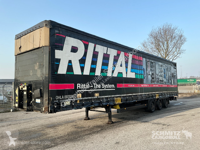 Sættevogn Schmitz Cargobull Curtainsider Mega