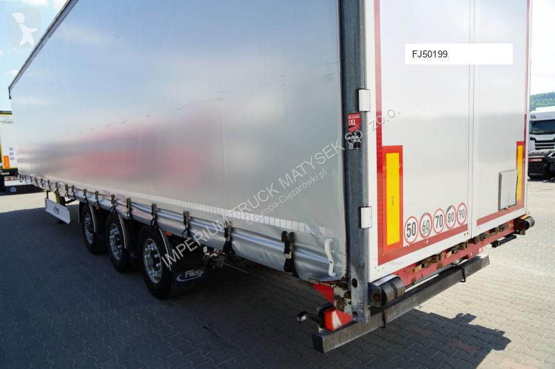 نصف مقطورة Fliegl