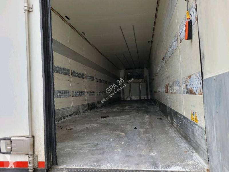 نصف مقطورة Schmitz Cargobull FRIGO NKS