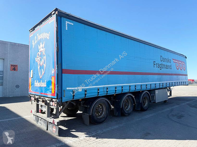 Félpótkocsi  Curtainsider / City-Plane Stapler