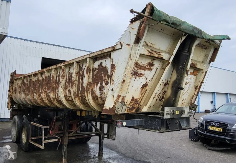 نصف مقطورة Fruehauf 2 Axle , 8 Tyres , Steel...