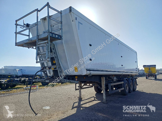 نصف مقطورة Schmitz Cargobull Kipper...