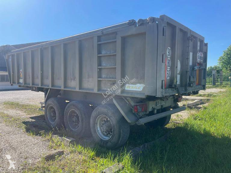 Полуприцеп Benalu