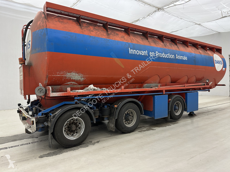 Semi reboque  Bulk silo