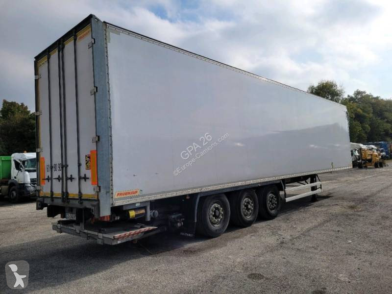 Полуремарке Fruehauf FST4FC