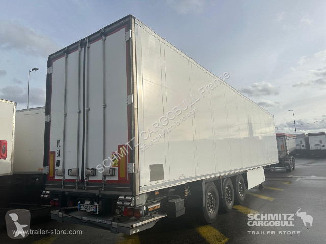 نصف مقطورة Schmitz Cargobull Semitrailer Reefer...
