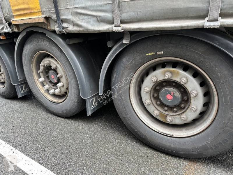 نصف مقطورة Lecitrailer P400