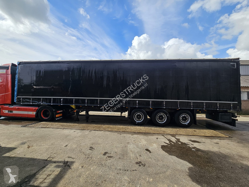 نصف مقطورة Schmitz Cargobull