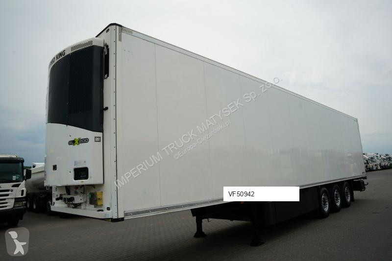 نصف مقطورة Schmitz Cargobull