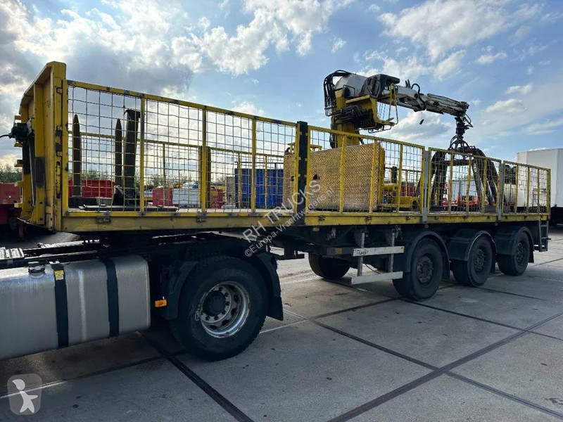 نصف مقطورة LAG 3 AXLE + HIAB 130R S2