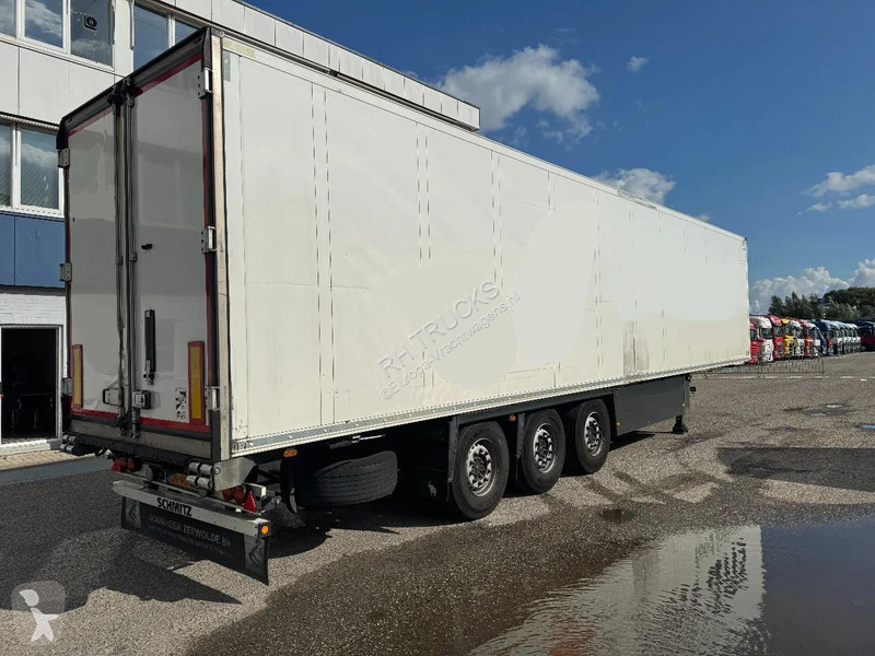 Oplegger Schmitz Cargobull SCB*S3B THERMO KING...