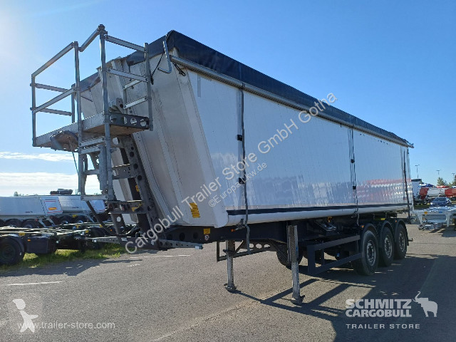 نصف مقطورة Schmitz Cargobull Kipper...