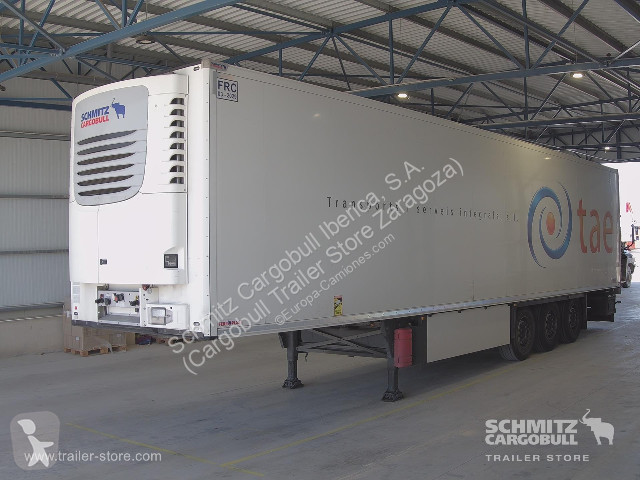 Полуремарке Schmitz Cargobull Reefer Standard